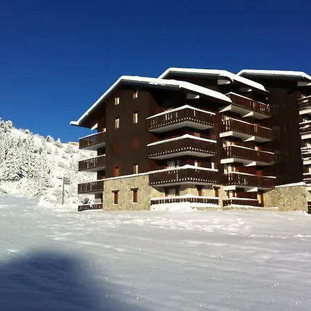 2 P 5 6 Pers Pieds Des Pistes Parking Couvert Inclus Apartment Les Allues